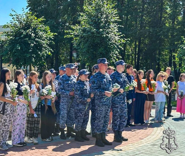 Росгвардейцы в Йошкар-Оле почтили память детей – жертв войны в Донбассе 