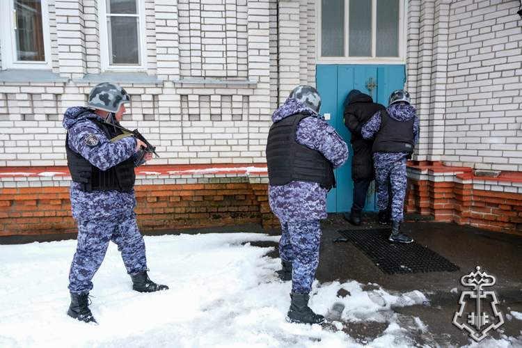 Сотрудники вневедомственной охраны Росгвардии по Республике Марий Эл выполнили поставленные задачи в ходе всероссийских учений в образовательных организациях