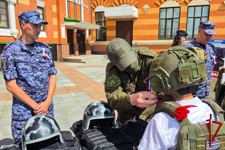 Вневедомственная охрана Росгвардии по Республике Марий Эл продолжает знакомить граждан со службой в войсках национальной гвардии (видео)