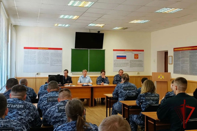 Во вневедомственной охране Росгвардии по Республике Марий Эл прошли профилактические лекции по противодействию наркомании