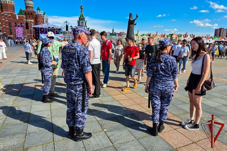  При содействии Росгвардии обеспечена безопасность праздничных мероприятий в Йошкар-Оле 