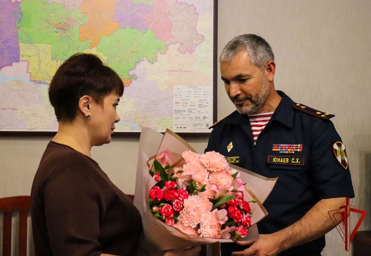 В Йошкар-Оле росгвардейцы почтили память героя, погибшего при исполнении служебного долга